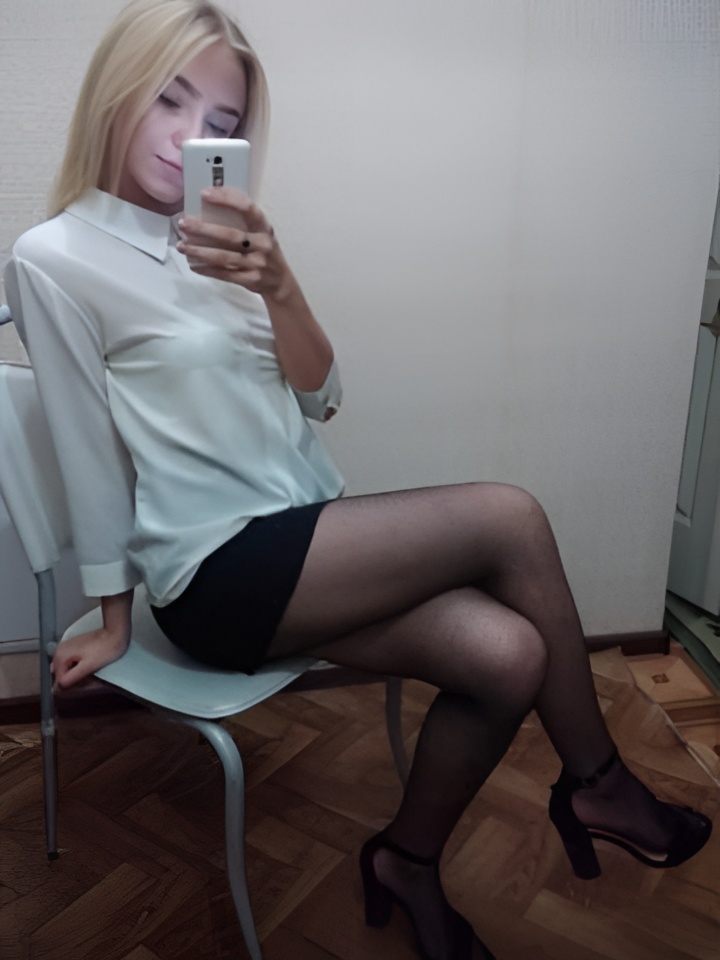 Индивидуалка Арина, доступна для личного знакомства от 10000 руб