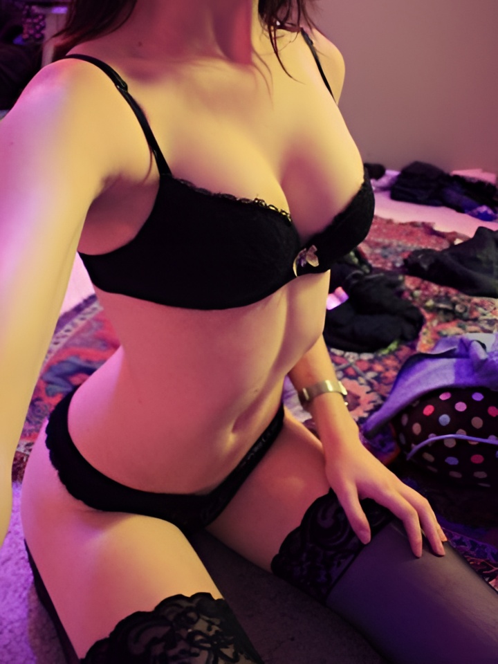 Бронислава привлекательная девушка из Первомайское цена от 3000 руб