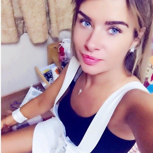 Зоя привлекательная девушка из Первомайское цена от 3500 руб