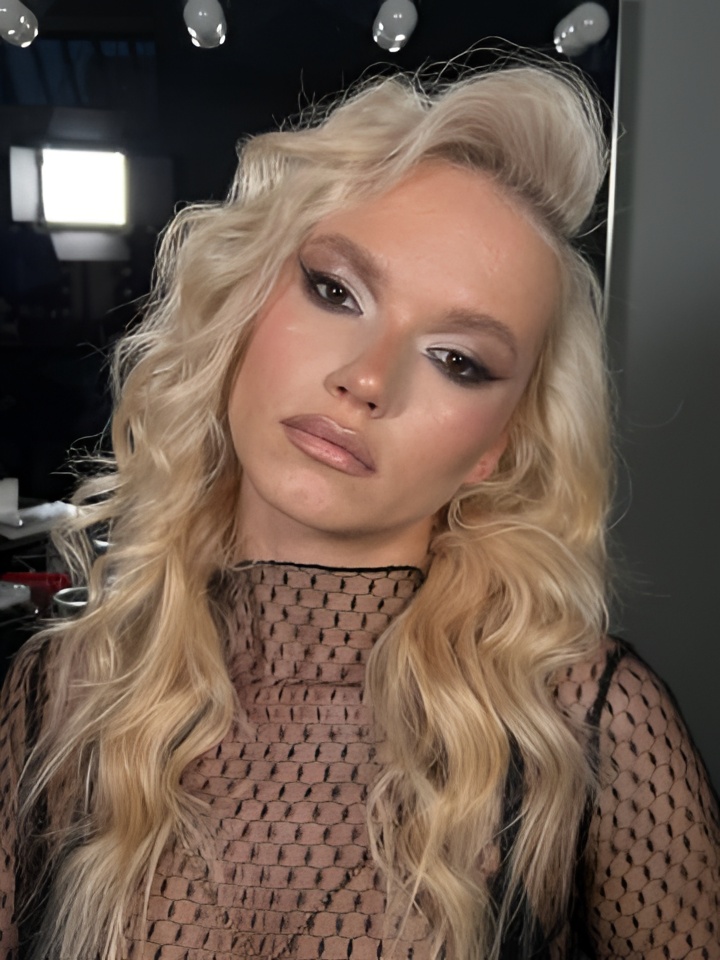 Индивидуалка Рада, доступна для личного знакомства от 5000 руб