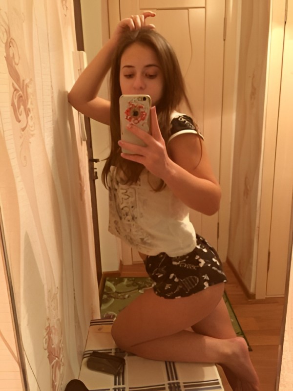 Лина из Первомайское